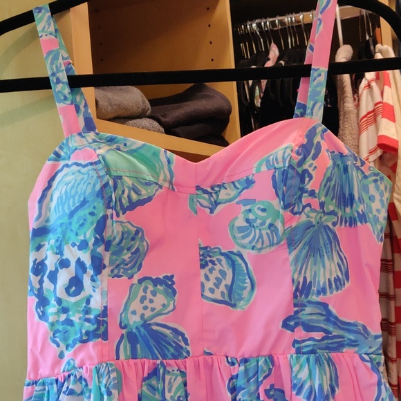 Lilly Pulitzer size 4 - Picture 1 of 7